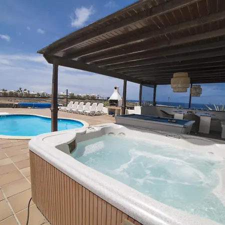Impressive | 3 Bedrooms | Magatsuhi | Spacious Sun Terrace | Outdoor Pool, Hot Tub And Bbq | Montana Roja Villa